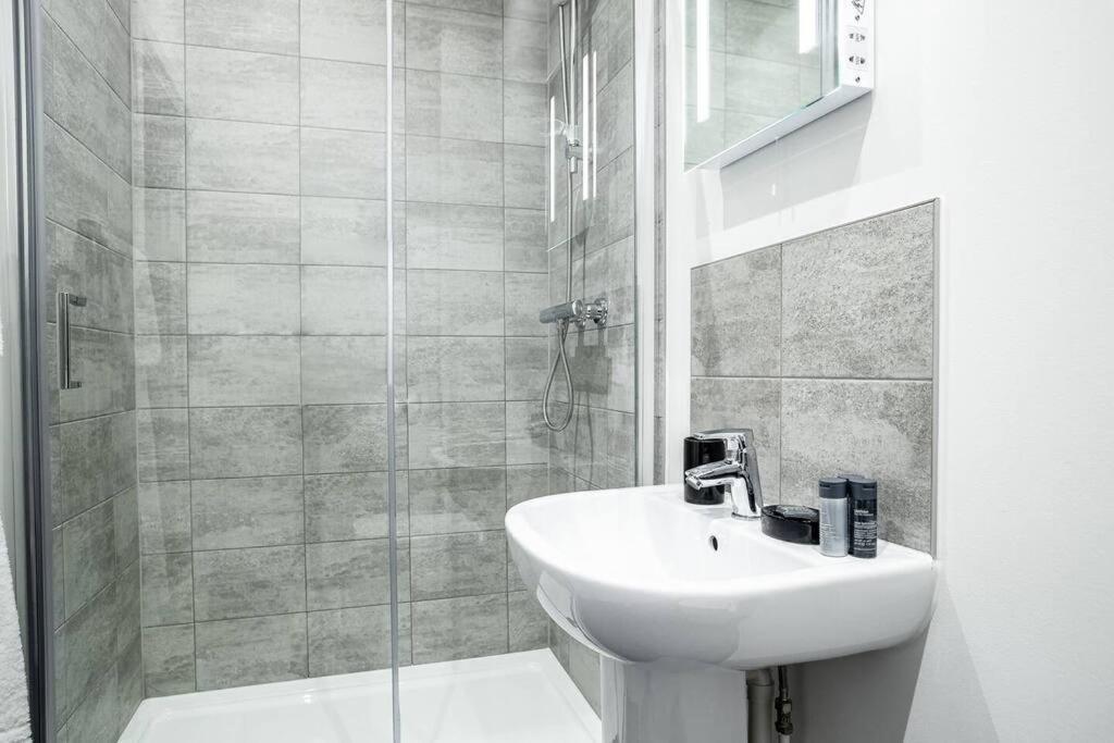 Bayard Apartments City Centre 2 Bedroom Apartment Peterborough Exterior photo
